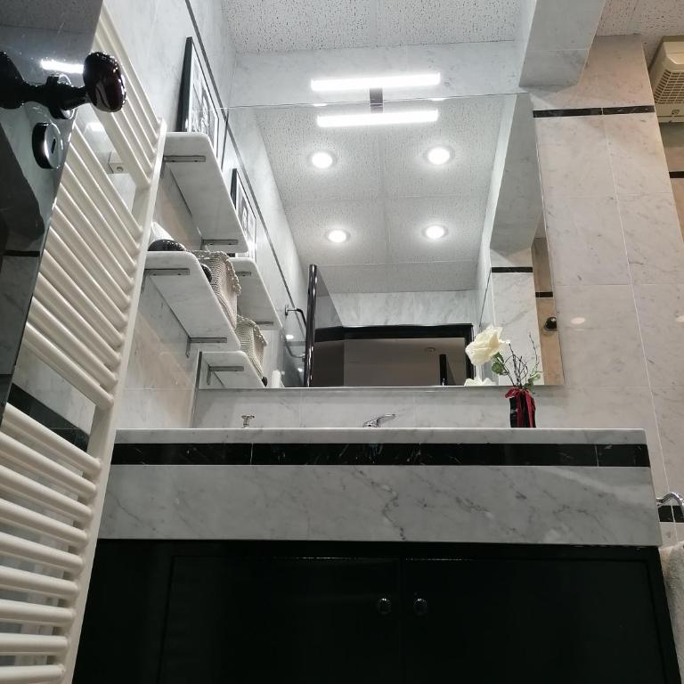 CASA ODELLO suite and the sea - Camera Matrimoniale con Bagno Privato - 20