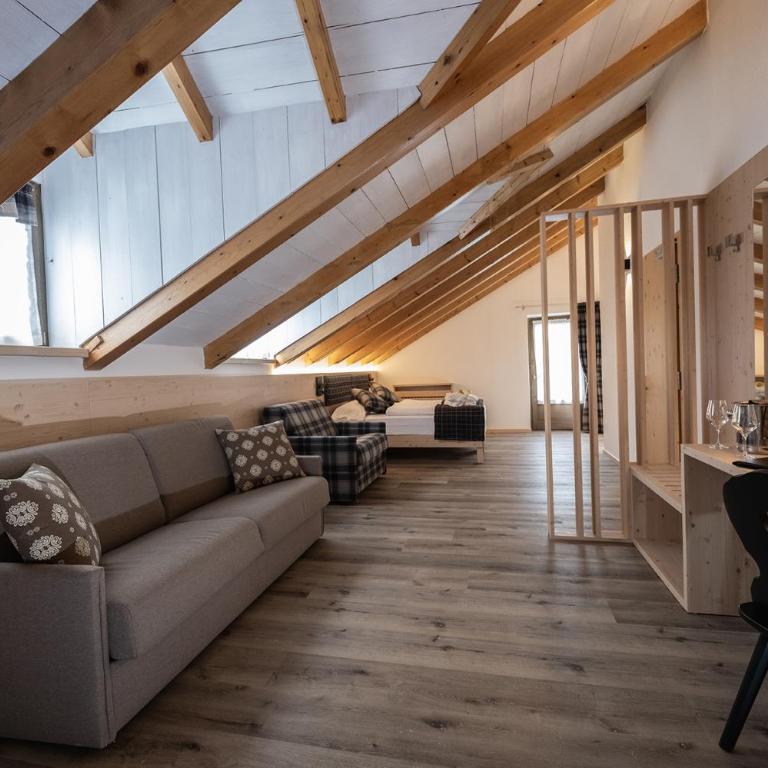Hotel Canada - Junior Suite con Balcone - 3