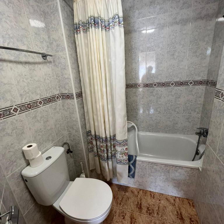 Apartamento Almudena - Three-Bedroom Apartment - 27