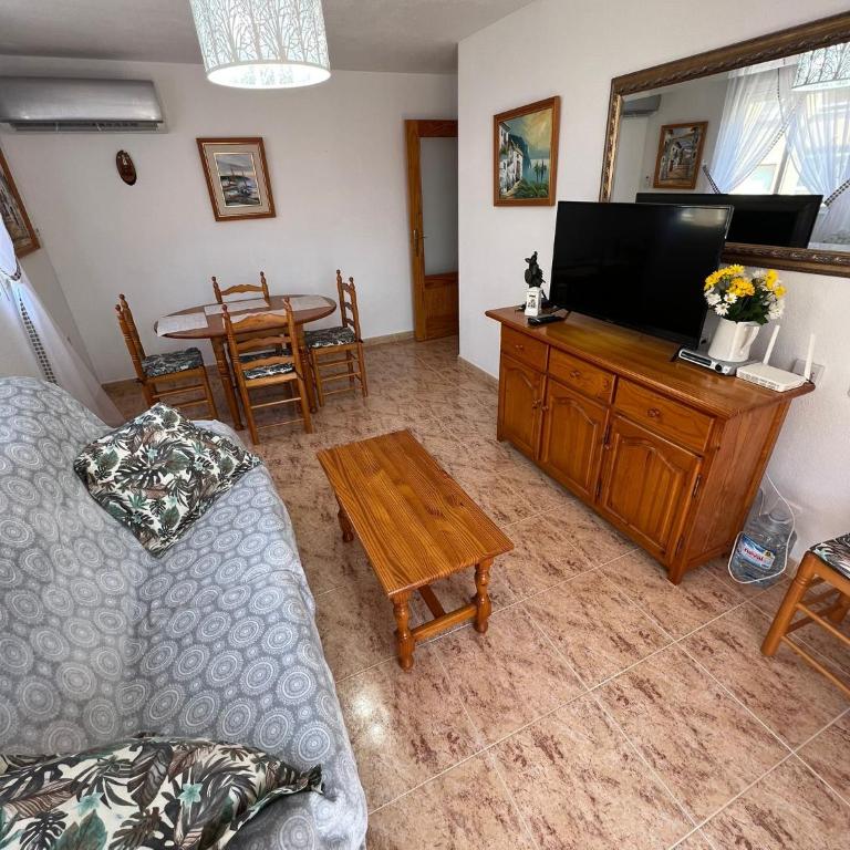 Apartamento Almudena - Three-Bedroom Apartment - 29