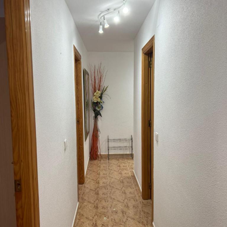 Apartamento Almudena - Three-Bedroom Apartment - 35