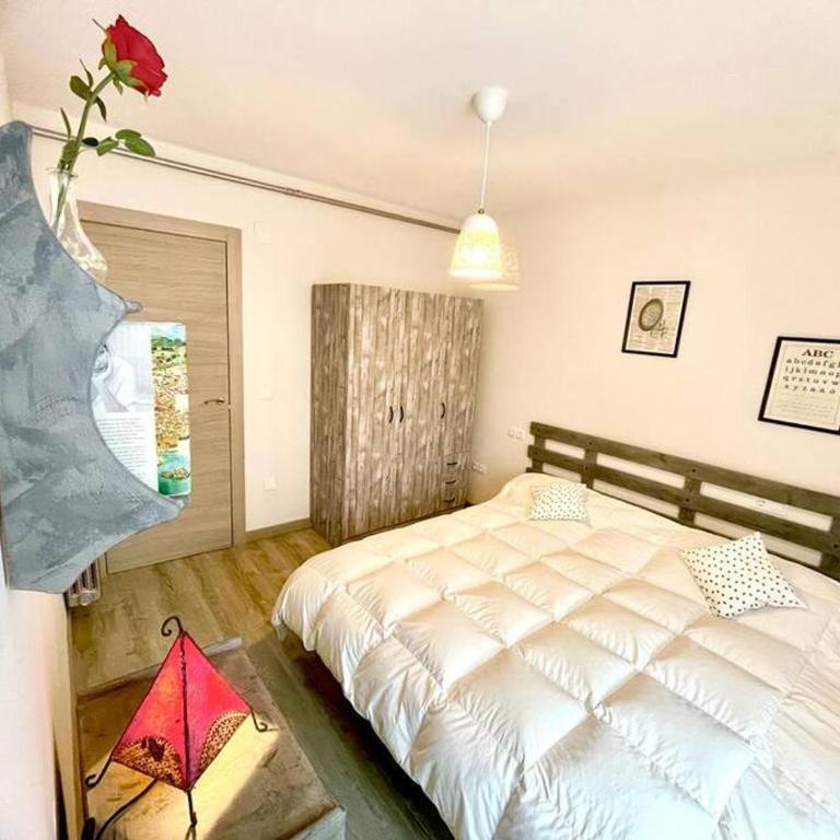 Piso en San Mamés a 10 minutos de la catedral - Apartamento de 3 dormitorios - 4