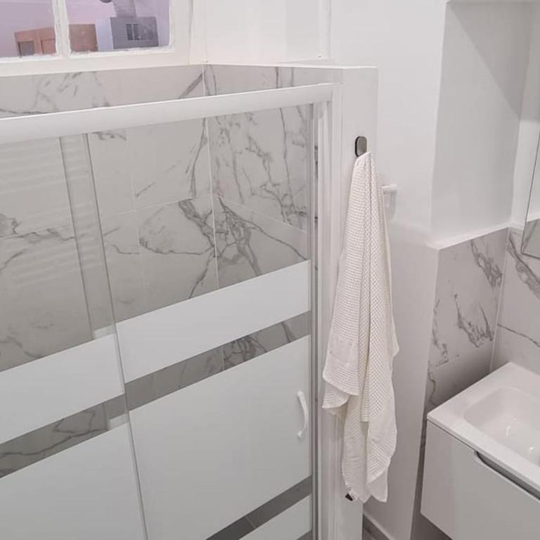 Casa Aprosio, a big apartment in the center of Ventimiglia, 5 minutes from the sea and the train station - Appartamento con 2 Camere da Letto - 13