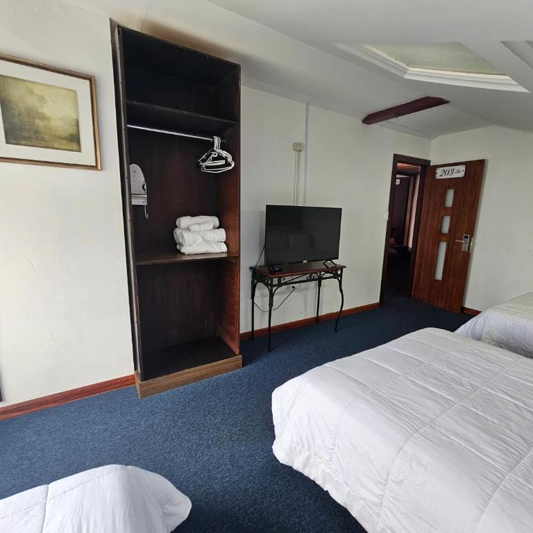 Hosteria Santa Ana - Comfort Triple Room - 1