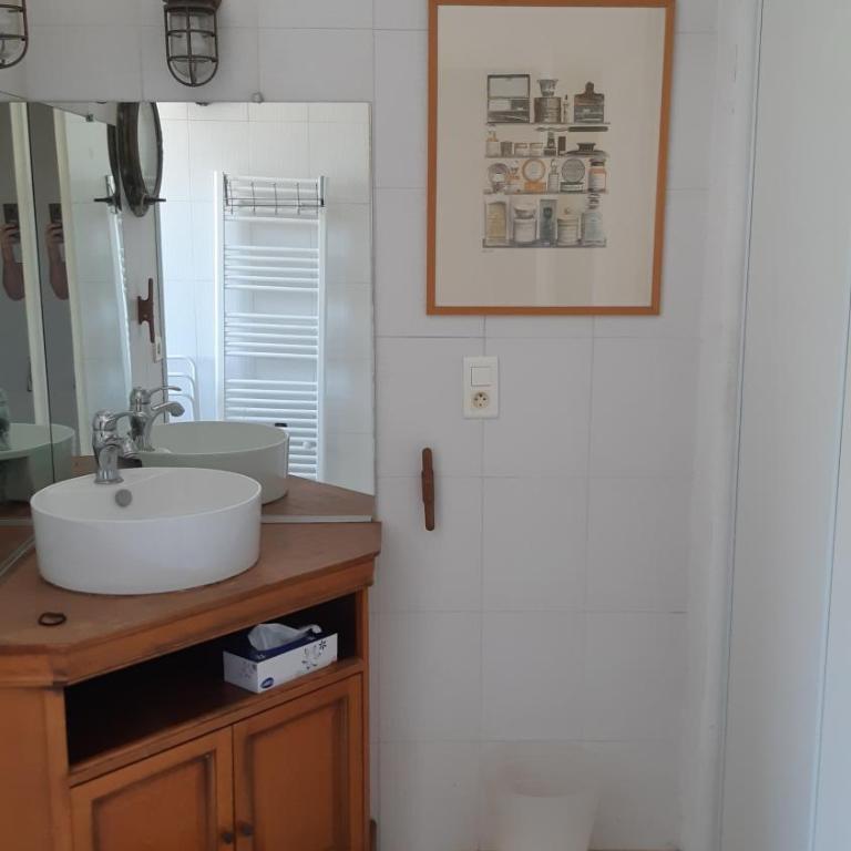 à moins de 100 m de la plage à pied - Villa - 35