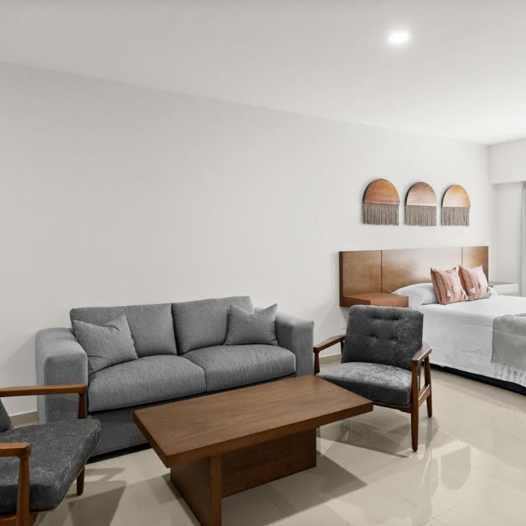Casa Barros Vacation Condos - Studio - 4