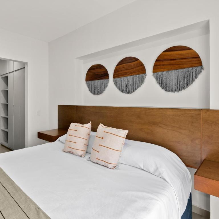 Casa Barros Vacation Condos - Three-Bedroom Apartment - 4