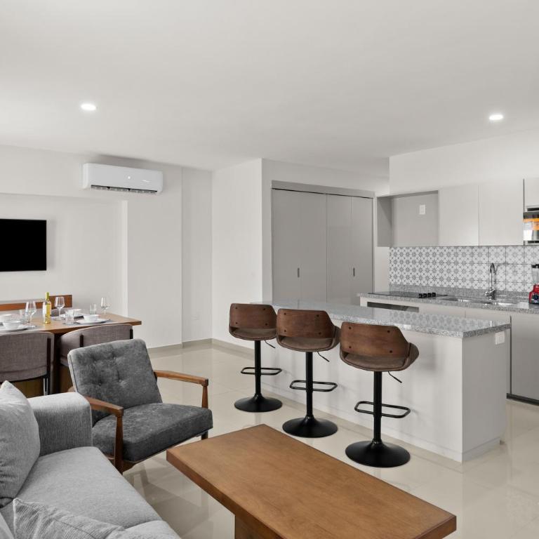 Casa Barros Vacation Condos - Three-Bedroom Apartment - 2