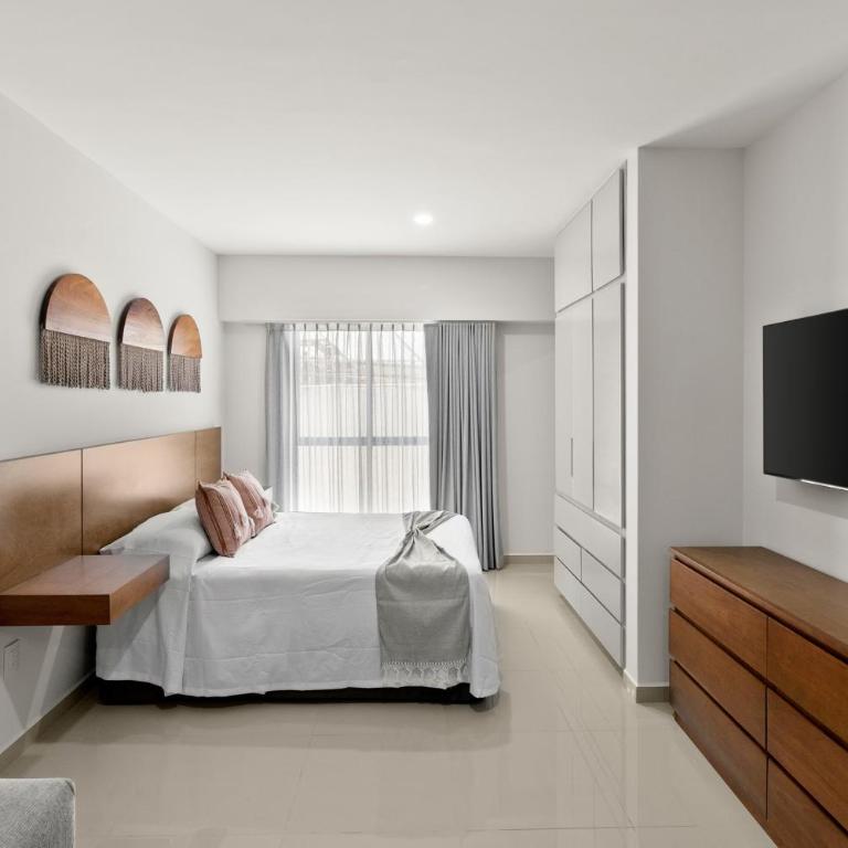 Casa Barros Vacation Condos - Three-Bedroom Apartment - 10