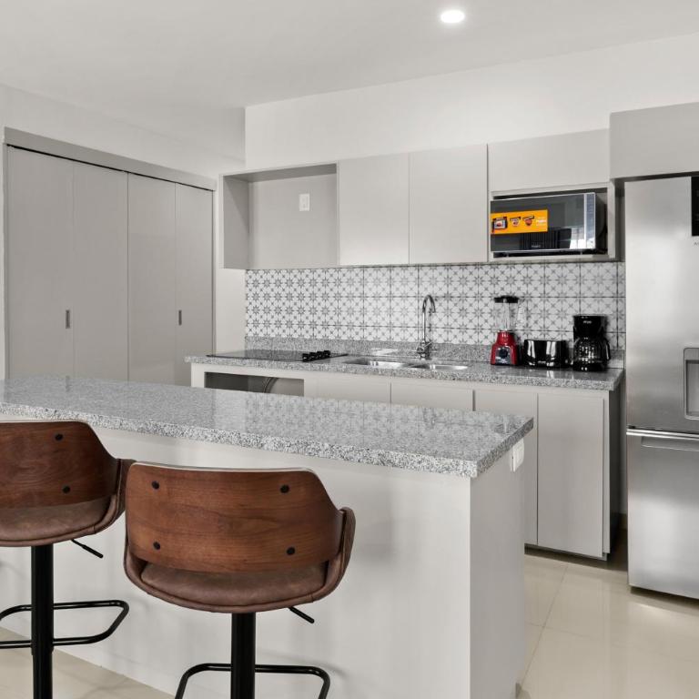 Casa Barros Vacation Condos - Three-Bedroom Apartment - 30