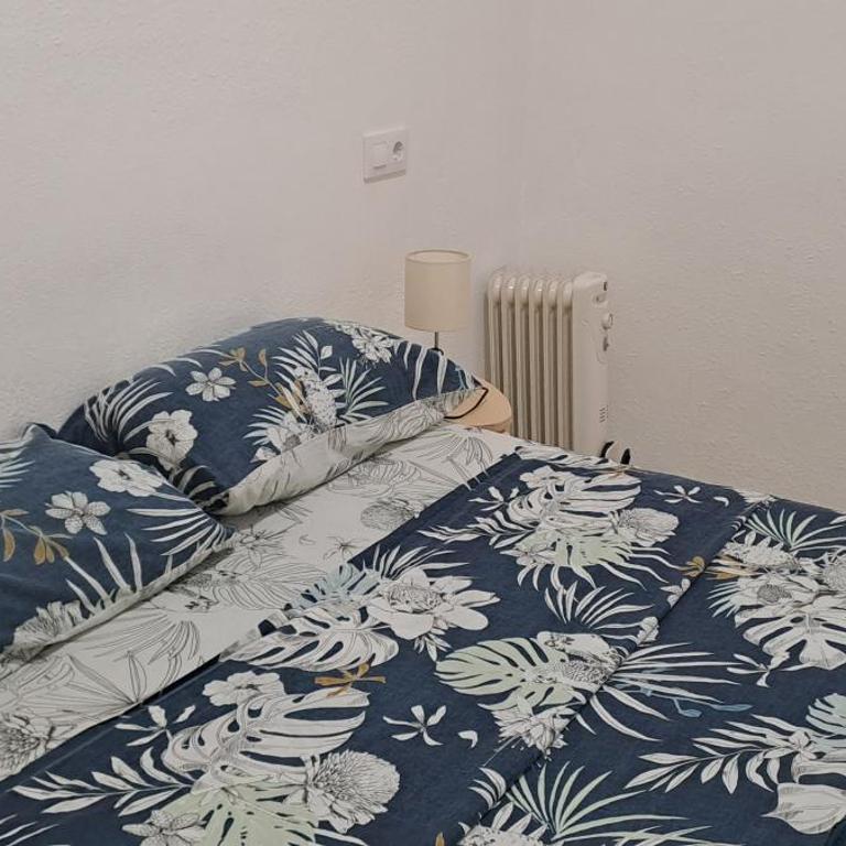 LA MARINA - Standard Double Room with Shared Bathroom - 11