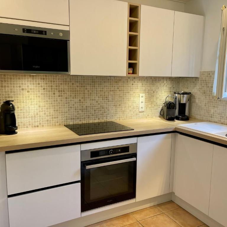 Villa "Les Greens" - Ste Maxime - 6 pers - Fibre - Proche Plages et Centre-Ville - Haus mit 2 Schlafzimmern - 9