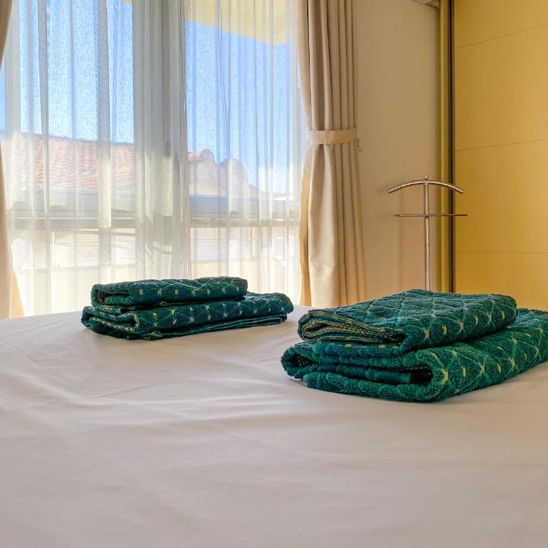 Al Parma City Apartment - Three-Bedroom Apartment - 12