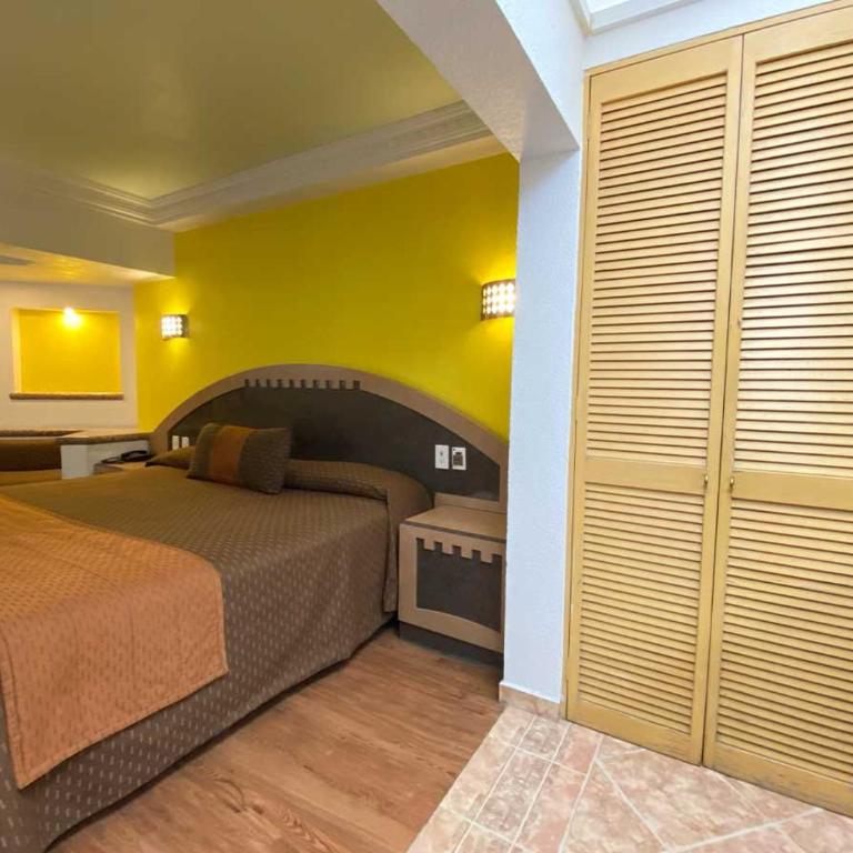 Hotel Villa de Madrid - Habitación Executive con cama extragrande - 2