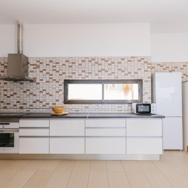 Sunset White Villa - Ocean view, Jakuzzi, Heated Pool, Air-conditioning, Grill - Villa - 7