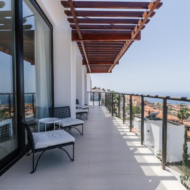 Sunset White Villa - Ocean view, Jakuzzi, Heated Pool, Air-conditioning, Grill - Villa - 9