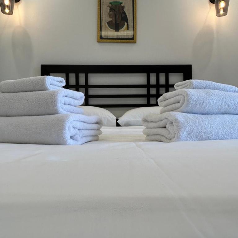 Sunrise Apartment - One-Bedroom Apartment - 17