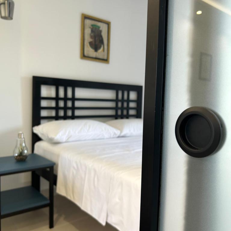 Sunrise Apartment - One-Bedroom Apartment - 15