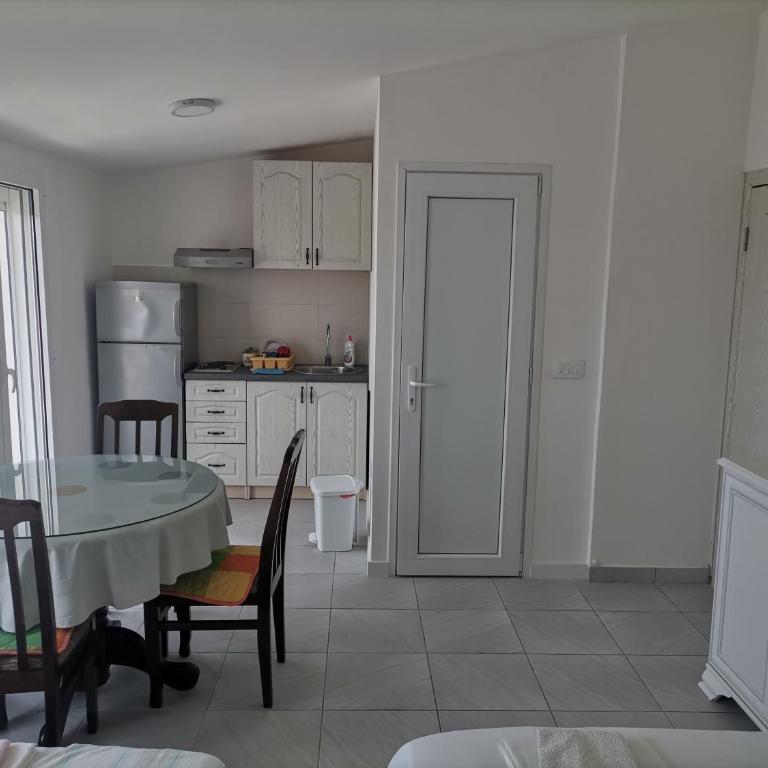 Apartments Stevanovic - Studio - 2