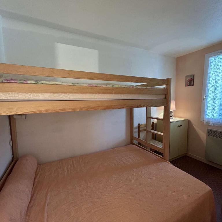 Appartement calme 4 pers proche plage avec terrasse et parking - Saint-Jean-de-Monts - FR-1-224C-259 - Apartment - 10