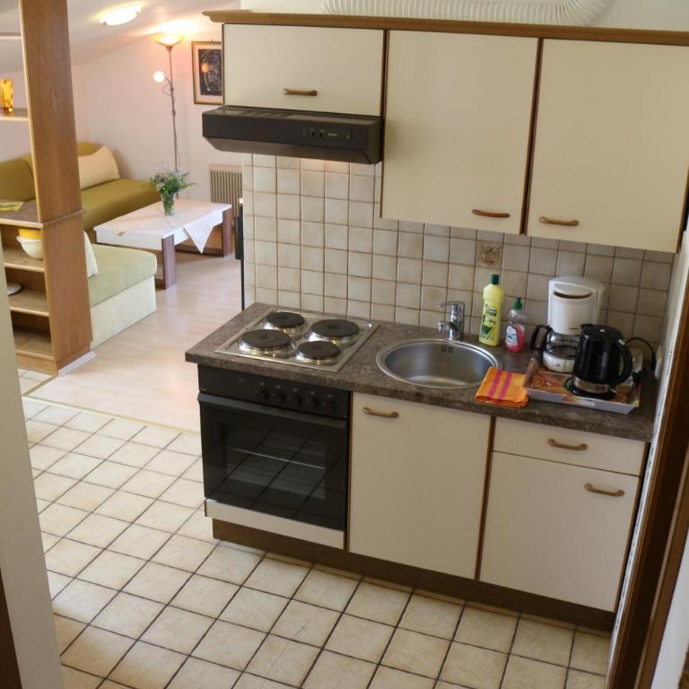 Ferienhaus Renate - Apartment mit Balkon - 37