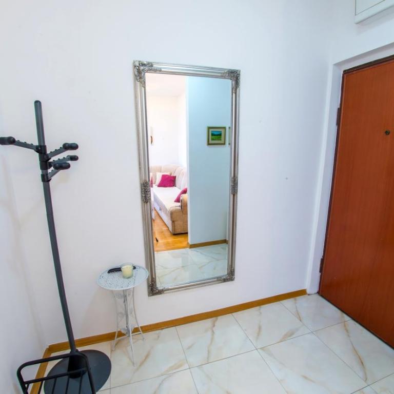 City Delight Apartment - One-Bedroom Apartment - 21