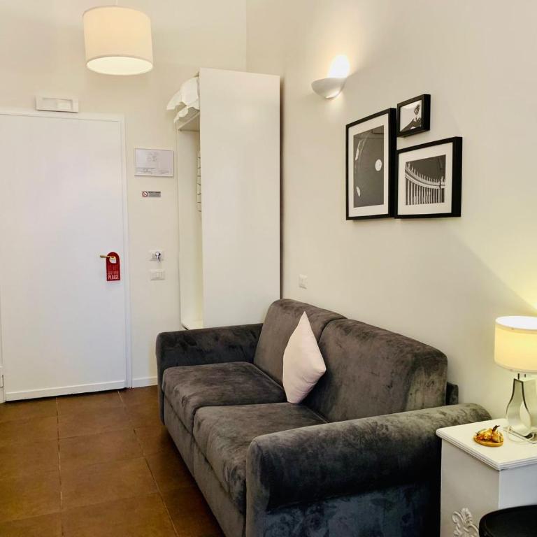 Eccelso Suites - Camera Tripla Superior - 7