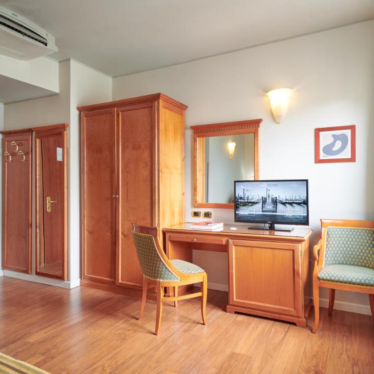Hotel Plaza - Camera Matrimoniale Classic - 1