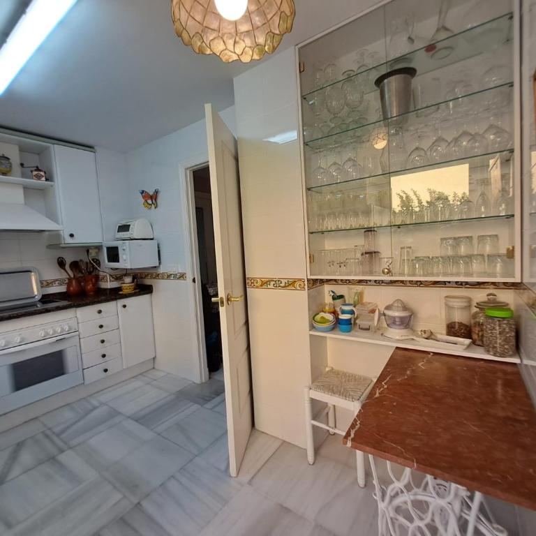 Casa playa El Ancla Puerto Santa María - Casa de 4 dormitorios - 24