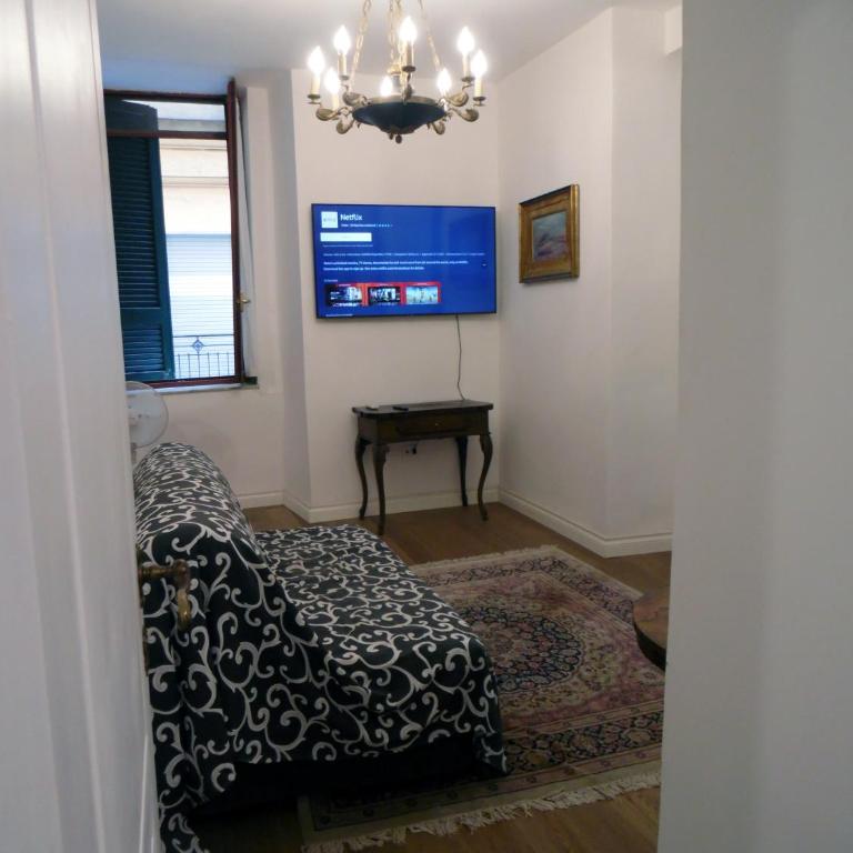 Charme Napoletano Quartieri Spagnoli - Appartamento con 1 Camera da Letto - 1