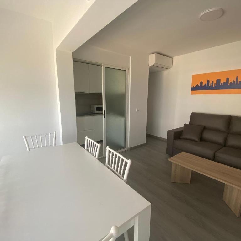 APARTAMENTO TORRE LEVANTE 2 HABITACIONES - Two-Bedroom Apartment - 14