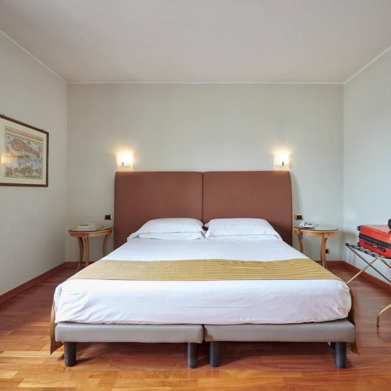 Hotel Plaza - Camera Matrimoniale Classic - 2