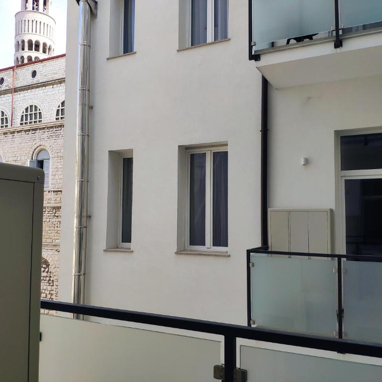 Relaxing Retreat in Trieste - Two-Bedroom Apartment - 22