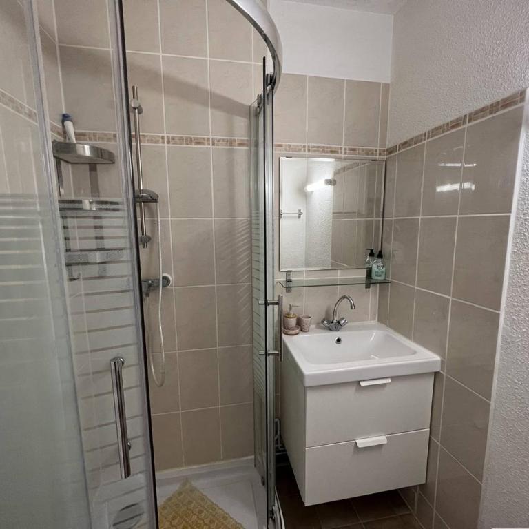 T2 Mezzanine 6 pers, Terrasse, Barbecue, Près de la plage - FR-1-81-196 - Apartamento (6 adultos) - 10