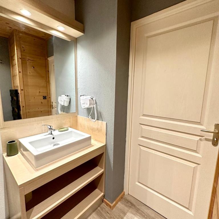 Centre Orres 1800 - 4/6 pers. Rénové - Parking - Appartamento con 2 Camere da Letto - 27