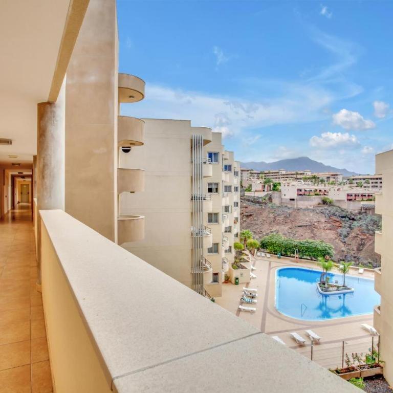 Premium Paradise Stay - Balcony Sea & Pool Views - Top Rated - Apartamento de 2 dormitorios - 20