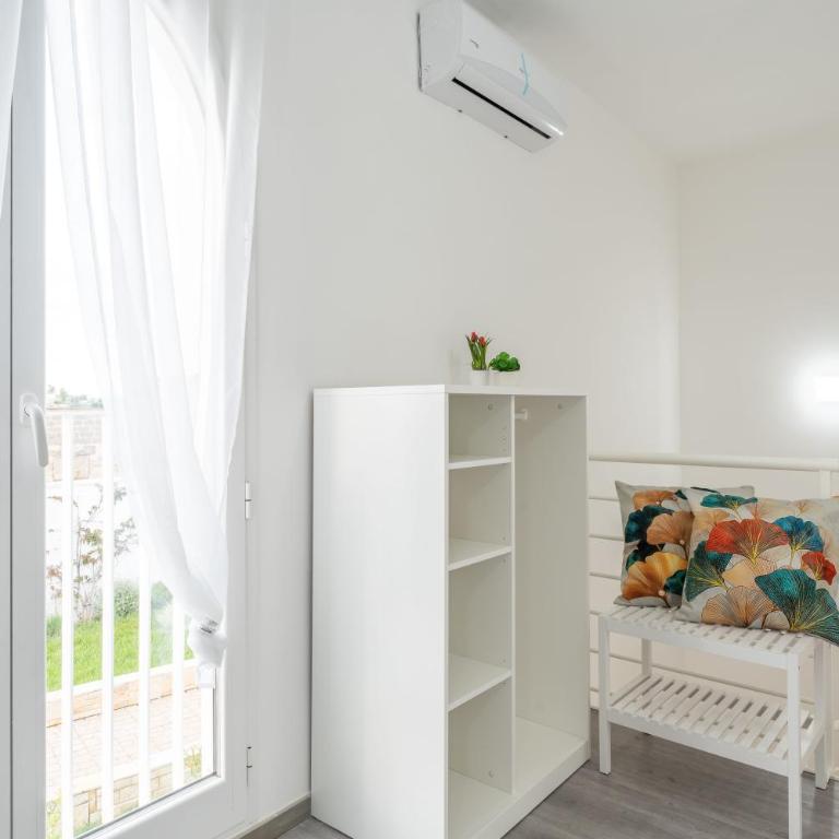 VACANZE VISTA MARE - Deluxe Double Room with Sea View - 9