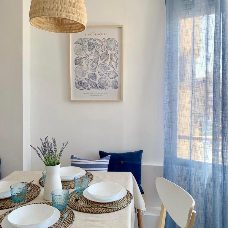 APARTBEACH LA BRISA y FRENTE PLAYA - Apartment - 59