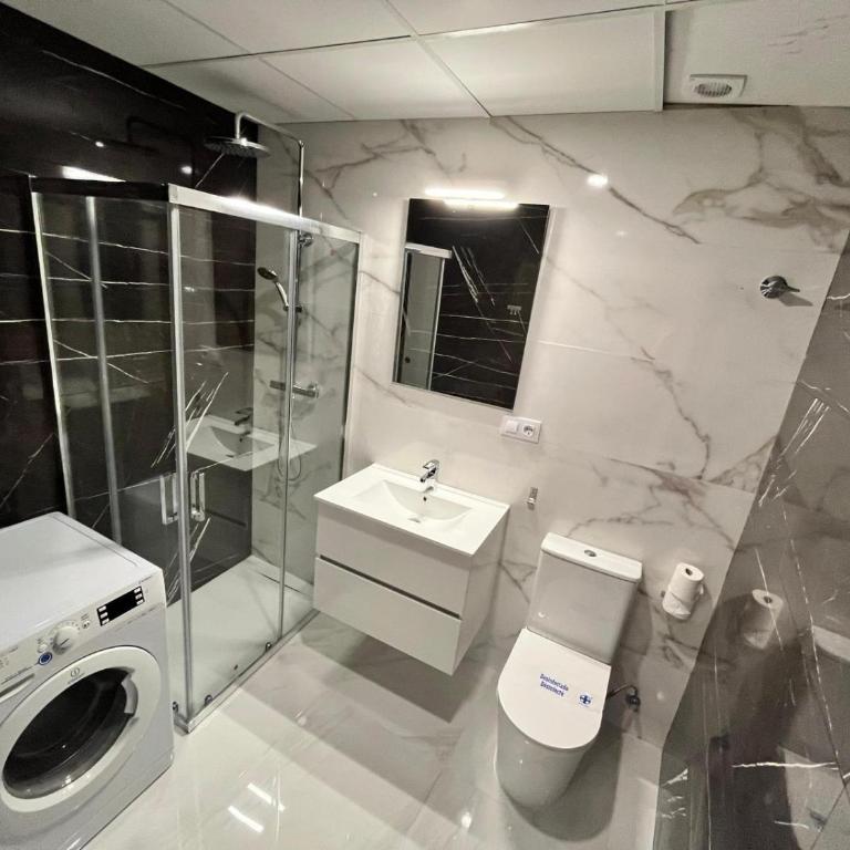 Calpe apartamento 1a linea de playa piscina reformado wifi aire - One-Bedroom Apartment - 9