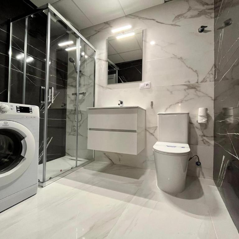 Calpe apartamento 1a linea de playa piscina reformado wifi aire - One-Bedroom Apartment - 10