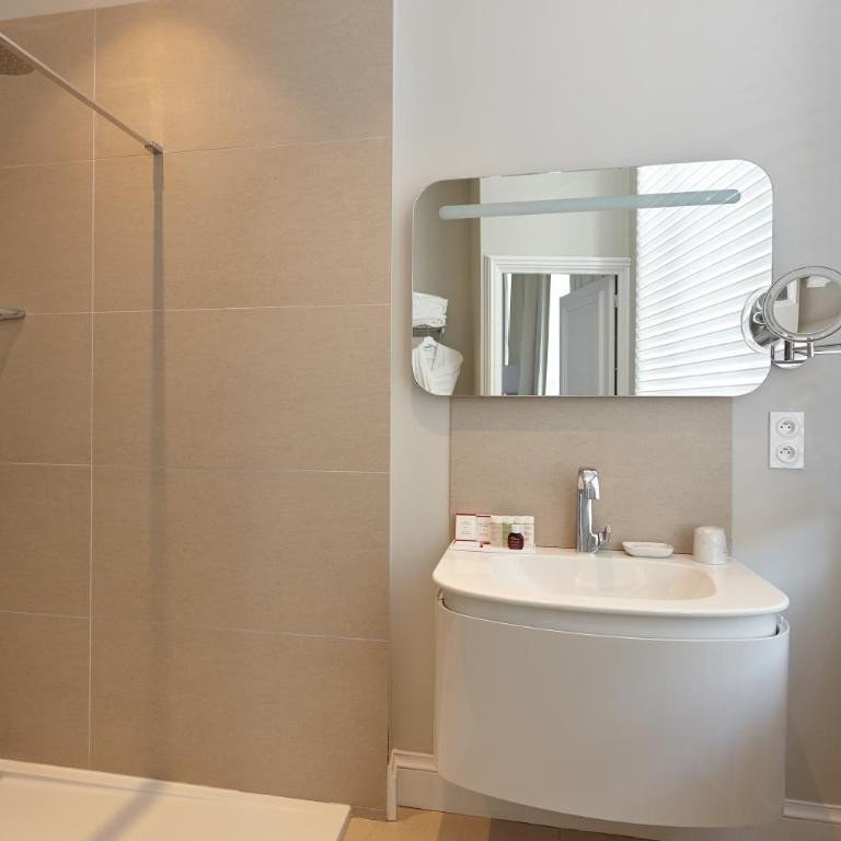 Clarance Hotel Lille - Chambre Double Privilège - 6