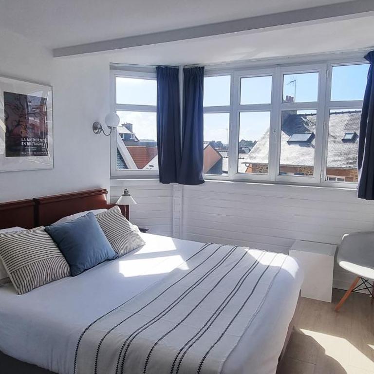 Hotel De L'Europe - Chambre Double ou Lits Jumeaux Supérieure avec Vue sur le Village - 7