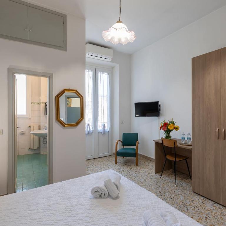 Antica Dimora Sant'Anna - Double or Twin Room with Balcony - 12