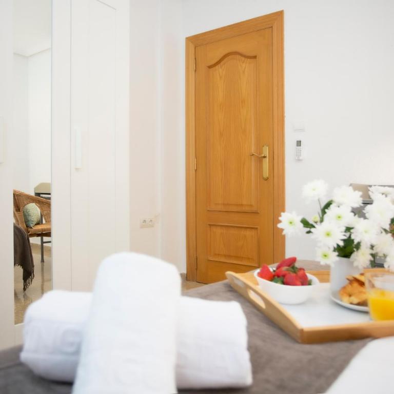 SingularStays Gran Via - Apartment - 22