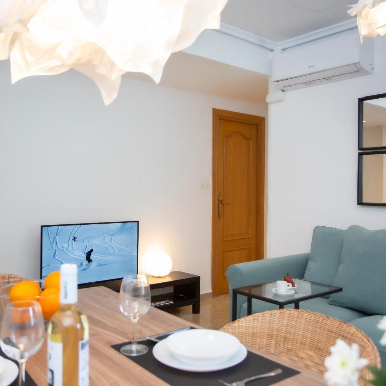 SingularStays Gran Via - Apartment - 25