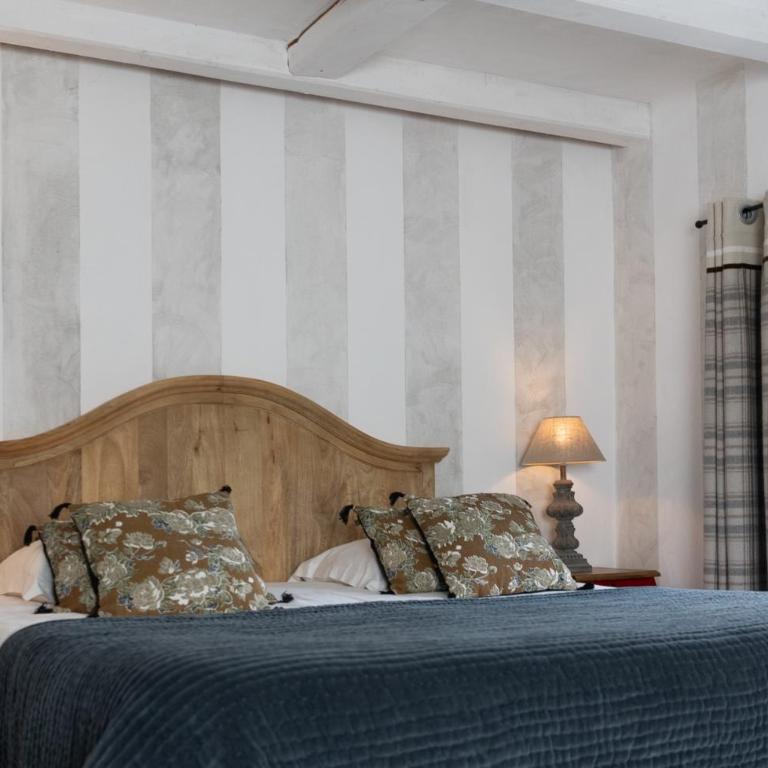 Auberge De La Poulcière - Suite Supérieure Lit King-Size - 12