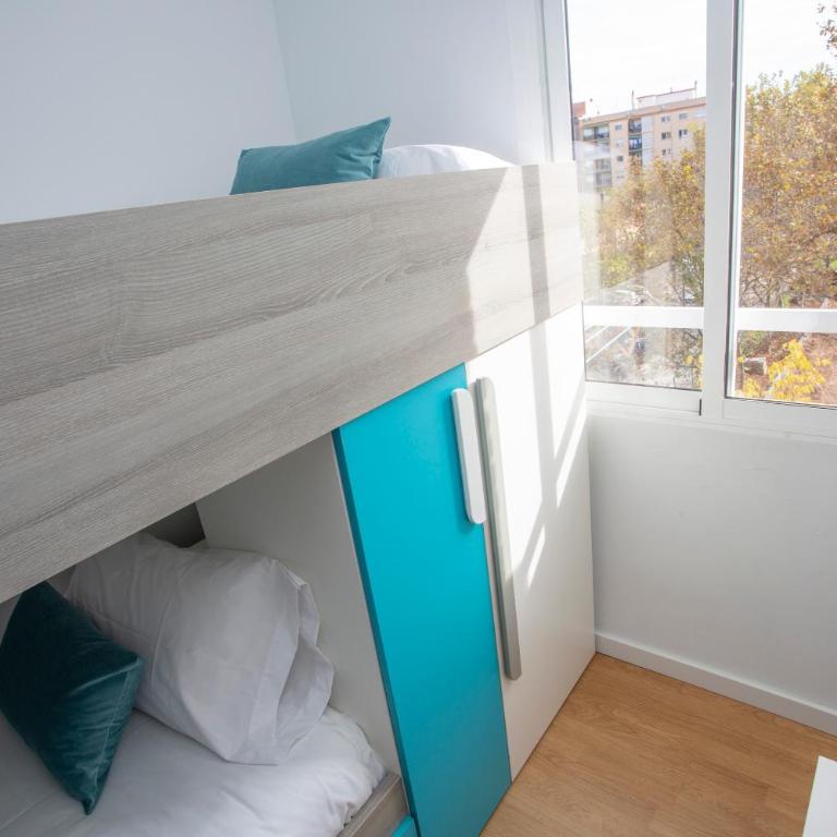 SingularStays Benimaclet - Three-Bedroom Apartment - 21