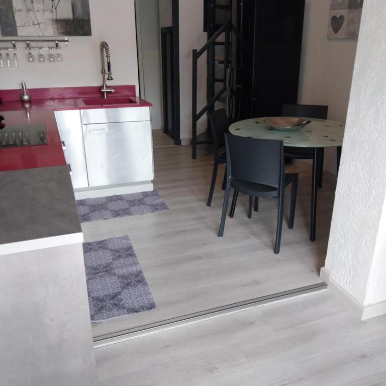 CHARMANTE VILLA HELIOVILLAGE CAMP NATURISTE - Villa 1 Chambre - 2