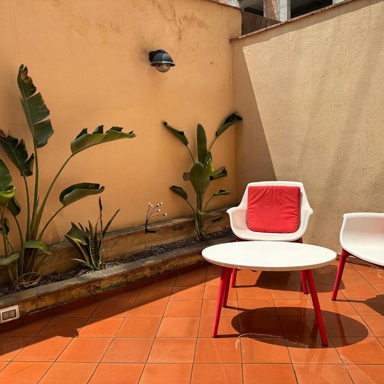 Song Apartment Catania Centro - Three-Bedroom Apartment - 3