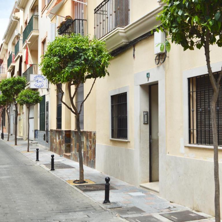 Beach and city apartment a 50m de la playa - One-Bedroom Apartment - 12